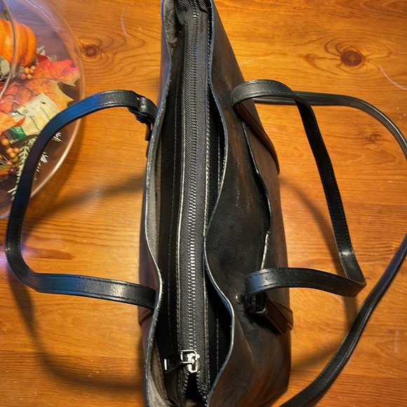 Black Leather Tote Bag - Picture 6 of 11
